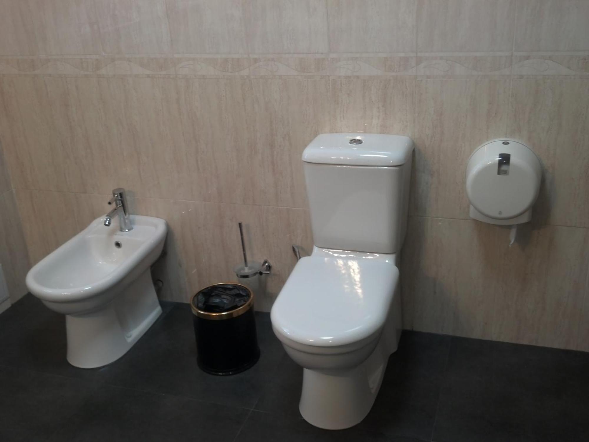 Karagandy Merey Hotel מראה חיצוני תמונה